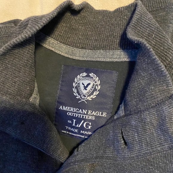 American Eagles Men’s Sweater - Picture 2 of 4